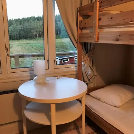 Bjoersjoeas Vildmark - Room In The Main House Olofstorp Exterior photo