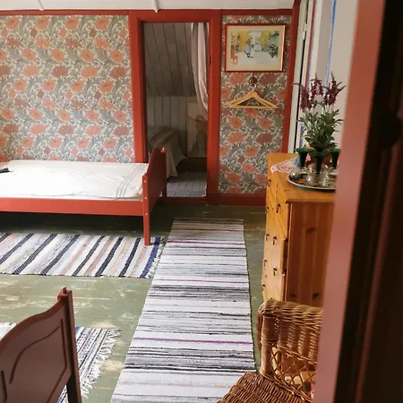 Bjoersjoeas Vildmark - Room In The Main House Olofstorp Exterior photo